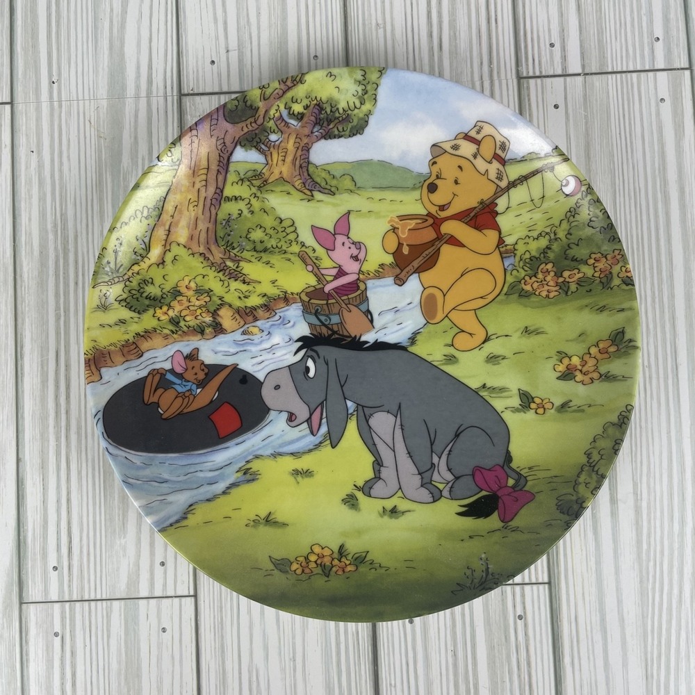 Bradford Exchange Fun In‎ The 100 Acre Woods " Gone Fishing"  Decorative Plate